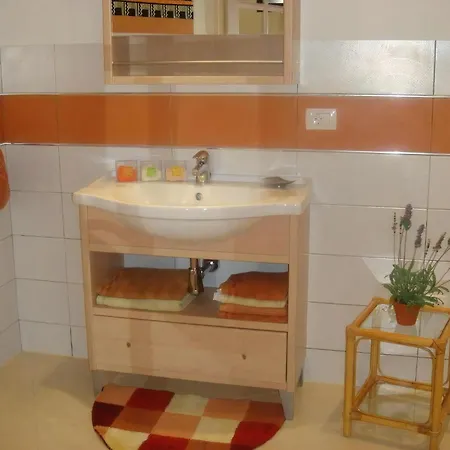 度假居 Kleines Casa Mit Terrasse Alcalá la Real