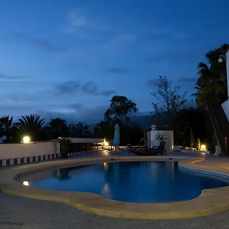 度假居 Kleines Casa Mit Terrasse Alcalá la Real